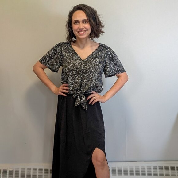 Black Floral Tie-Front Top - Picture 1 of 5